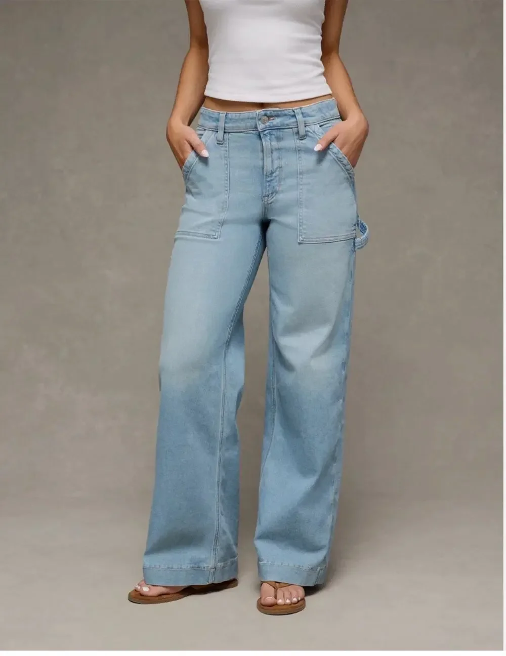 AMERICAN Eagle High-Rise Baggy Jeans LIght-Wash size 4 short